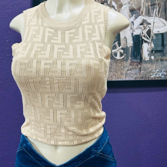 Fendi Top - Picture 14 of 14